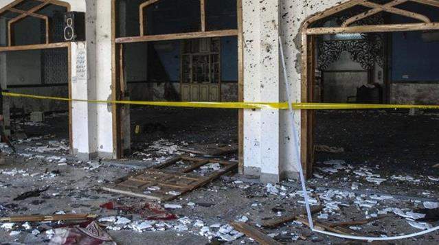 Pakistan’da hain saldırı! Cami içerisinde en az 30 kişi yaşamını yitirdi