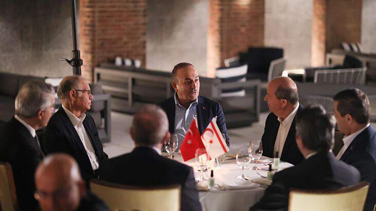 Bakan Çavuşoğlu, KKTC Cumhurbaşkanı Tatar ve mevkidaşı Ertuğruloğlu ile görüştü