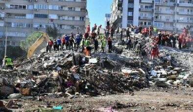 Depremde 11 kişinin öldüğü Barış Sitesi davasında hapis istemi