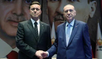 Son Dakika: İYİ Parti’den istifa eden Eskişehir Milletvekili Nebi Hatipoğlu, AK Parti’ye katıldı