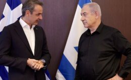 Yunanistan Dışişleri Bakanı: İsrail, Gazze’de kendini savunma sınırlarını aştı