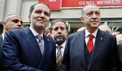 Yeniden Refah, İstanbul’da AK Parti’yi desteklemek için ne istedi? Erbakan canlı yayında anlattı